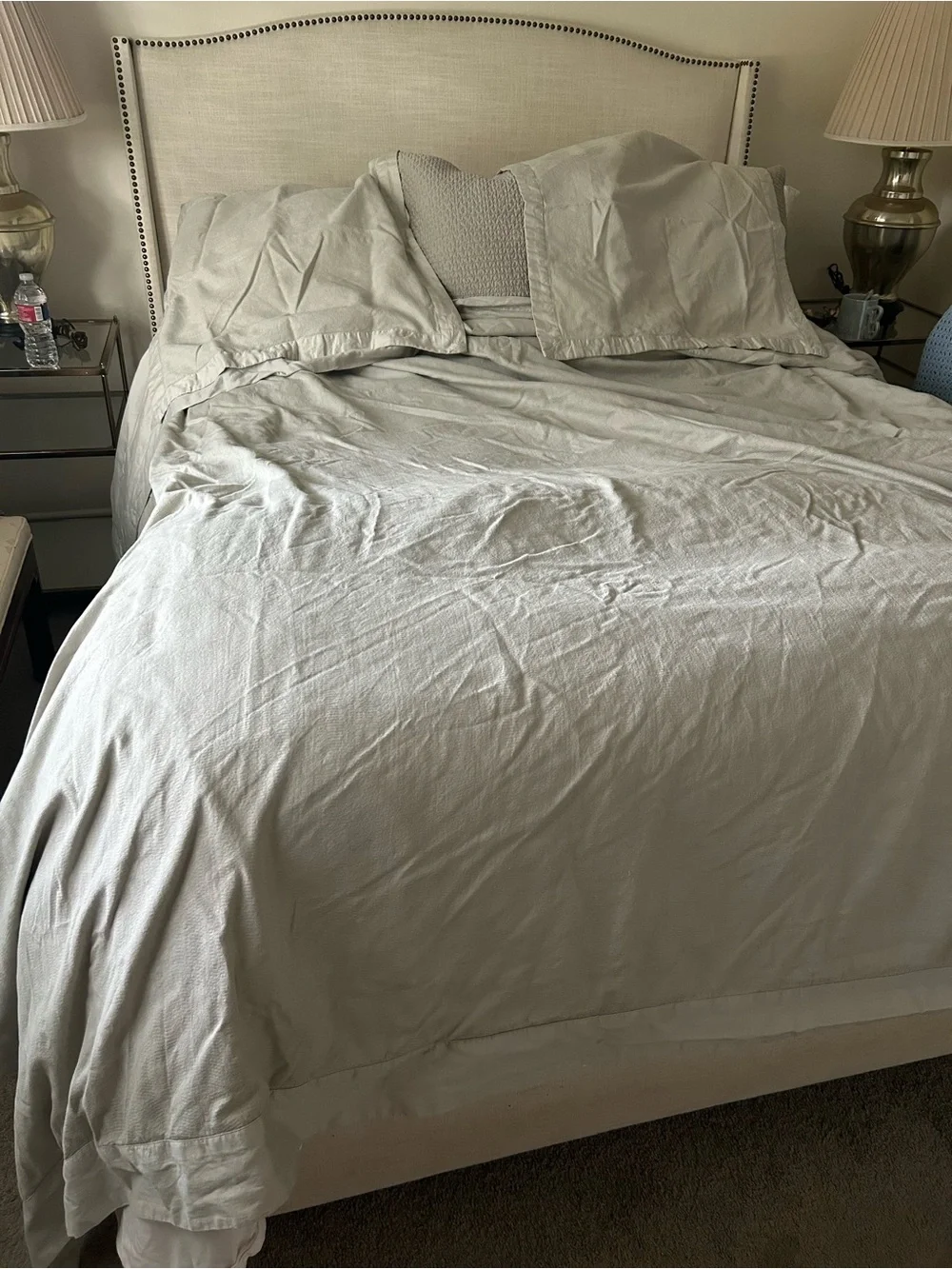 DKNY sea foam green duvet cover and 2 shams